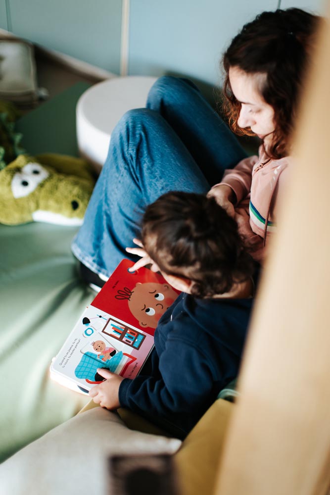 Moment éducatif à la micro-crèche